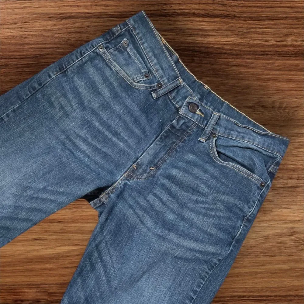 Levi's 514 Classic Straight Leg Jeans